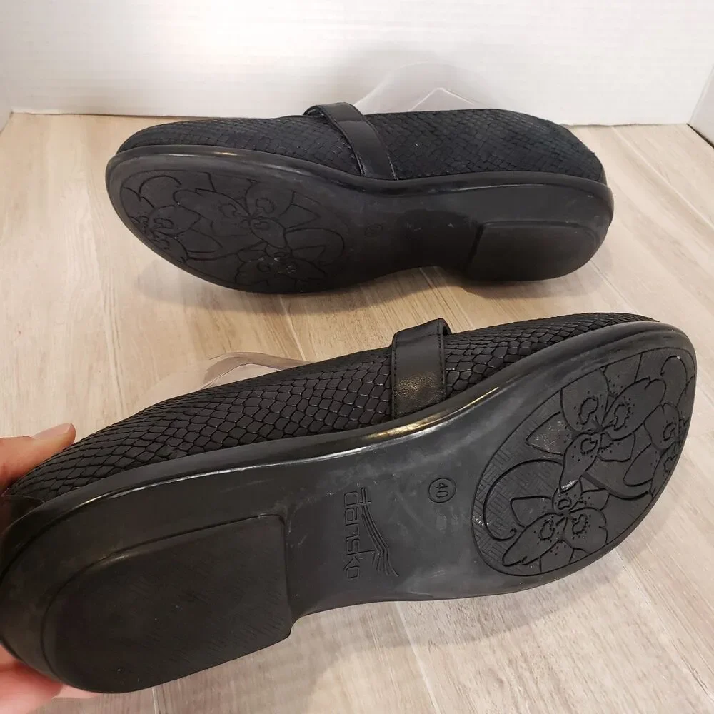 Dansko Orla Mary Jane Comfort Shoes Buckle Flats Black Snakeskin SZ 9